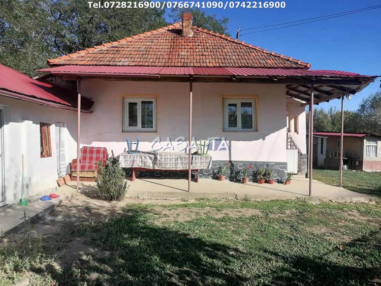 Casa situata in Bumbesti Pitic - Carligei