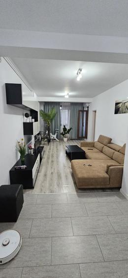Apartament 2 camere Tomis Nord/Centrală proprie/AC/Parcare/Prima închiriere