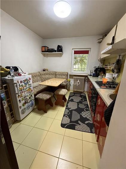 Apartament 3 camere decomandat, zona Inel II - 12