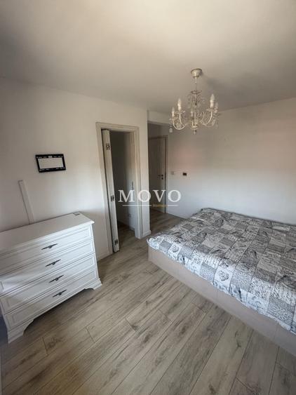 Apartament 3 camere dispus pe 2 niveluri | 2 Bai | Calea Urseni