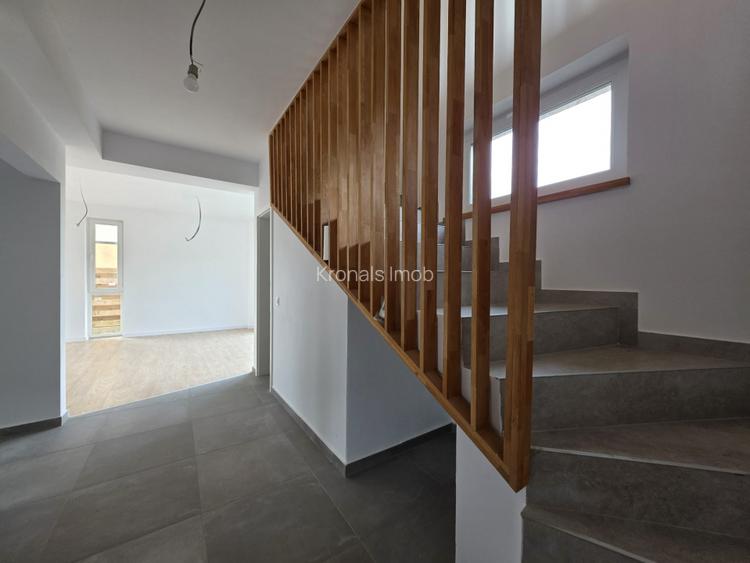 Duplex nou, 118 mp utili, teren 250 mp, toate utilitățile ,Stupini Brasov - 14