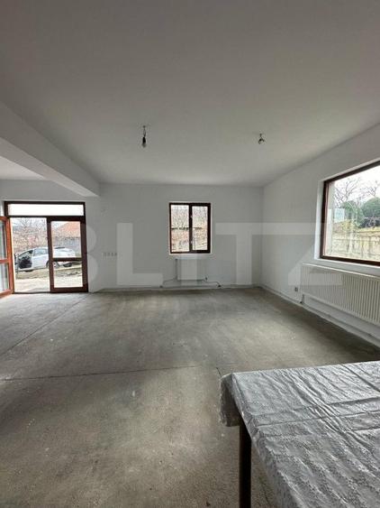 Casa 5 camere pentru muncitori 186 mp, 400 teren, parcare, Valea Chintaului