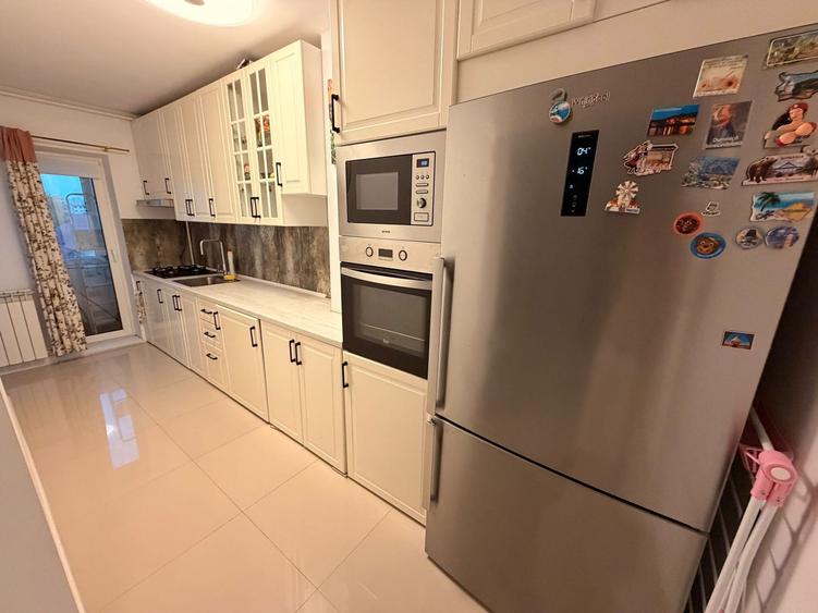 Apartament 2 camere de închiriat | Metrou Păcii | Loc de parcare la liber