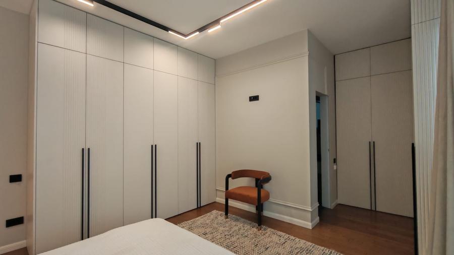 Apartament 3 camere  139 mp Palatul Parlamentului