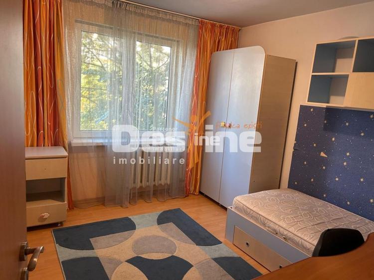 Chirie Apartament 3 camere 70 mp mobilat utilat loc - Drumul Taberei