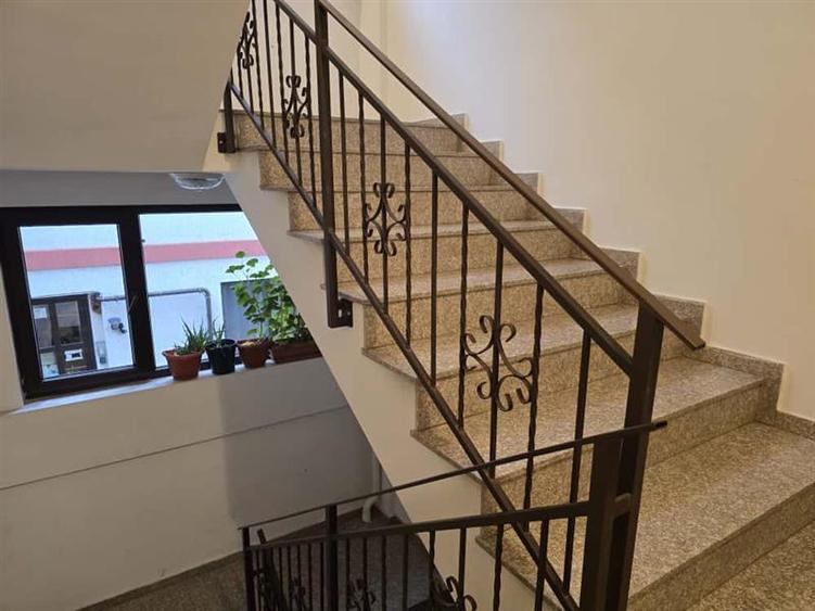 3 CAMERE ET1/3 SECTOR 1 BUCURESTII NOI DAMAROAIA PARC IZBICENI