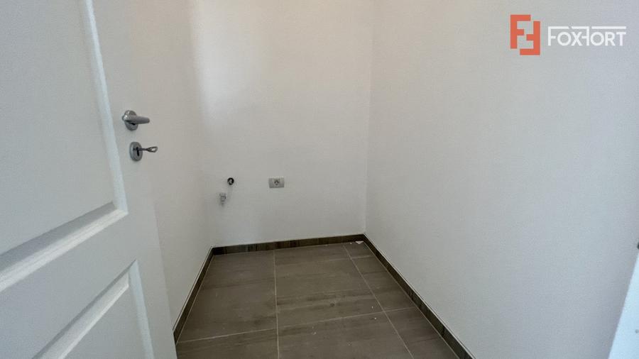 Apartament cu doua camere, decomandat in Giroc - ID V756