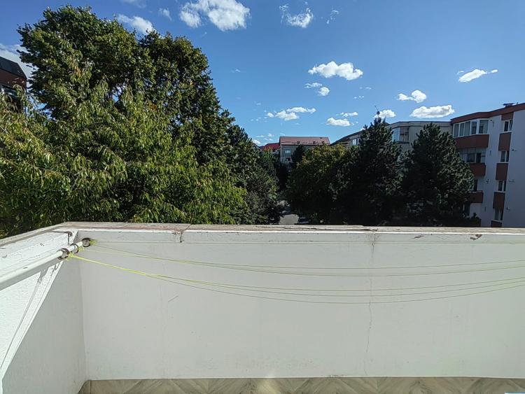 Inchiriere apartament 2 camere+2 balcoane Zorilor, UMF