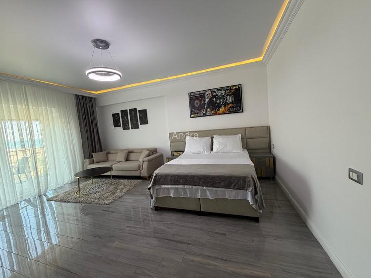 Studio Lux prima linie la mare in White Tower Mamaia - 7