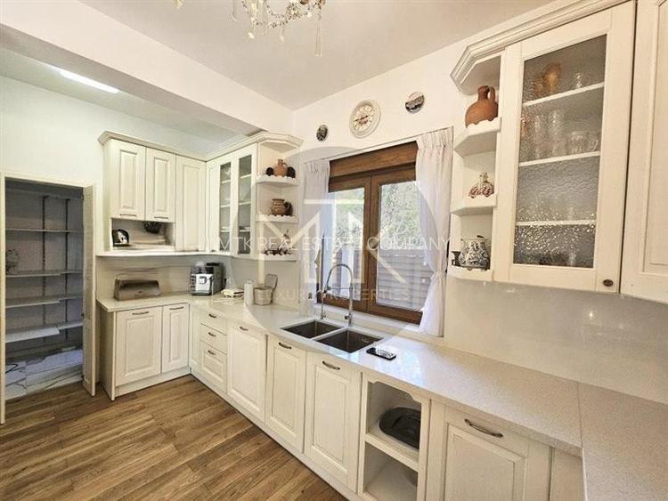 Exclusiv | Vila 5 camere Iancu Nicolae | 2 Locuri de parcare