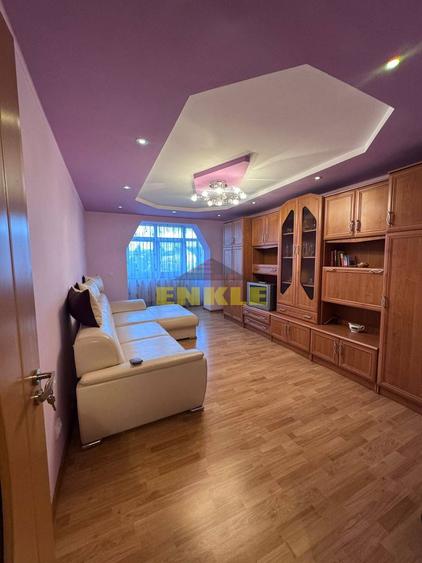 Apartament 2 camere de vânzare, Strada Varnav.