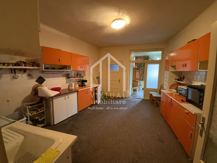 Casa de vanzare in Sibiu in zona centrala - 370 mp - piata Habermann