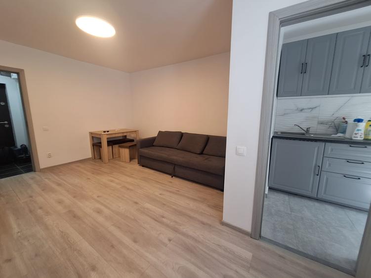 Garsoniera renovata de inchiriat situata in zona Titan Metrou Costin Georgian