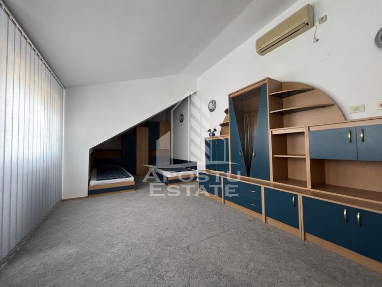 Apartament 4 camere in vila cocheta aproape de Iulius mall