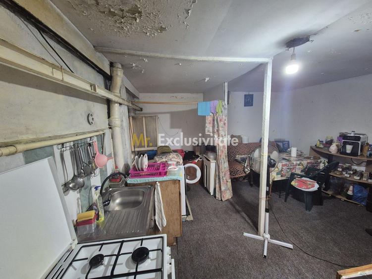 Apartament cu potențial situat pe strada Amzei.