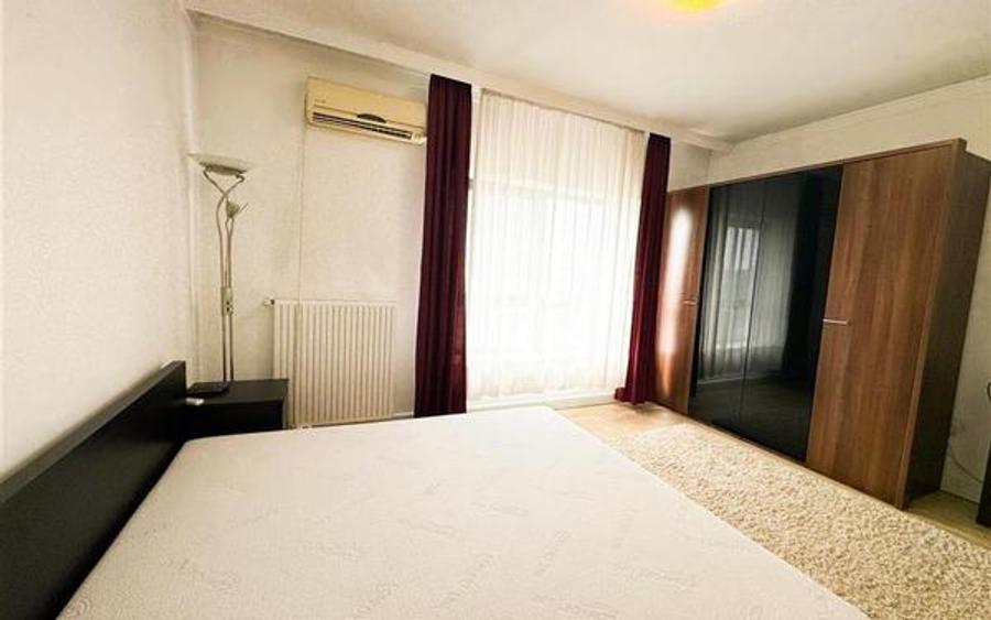 Barbu Văcărescu apartament  cu vedere la lac