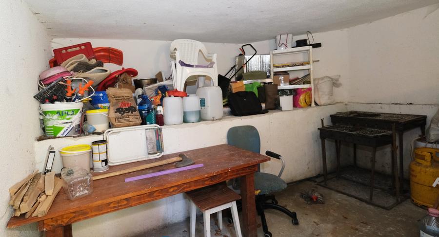 Vanzare casa mare la munte langa padure  Cheia judetul Prahova locatie excelenta