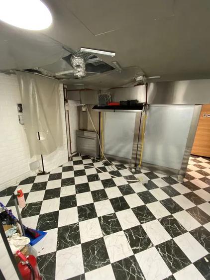 Spatiu Comercial 120 Mp Baba Novac Terasa