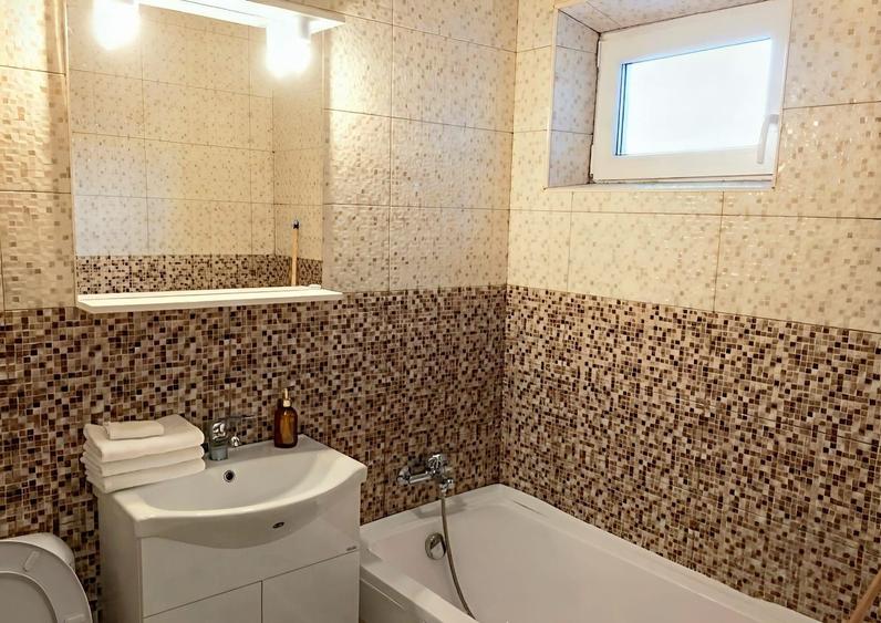 Campus-Prima închiriere după renovare-Decomandat-Termen Lung