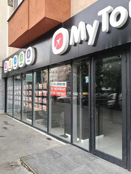 Mosilor, central, vizibilitate buna, expunere cu vitrina de 12m, stradal