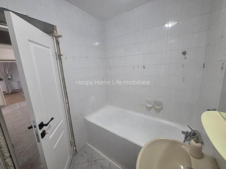 Baneasa langa Parcul Herastrau apartament 2 camere decomandat, etajul 1 - 10