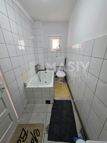 Casă 3 camere, renovată complet în 2020, teren 310 mp, garaj – Azuga