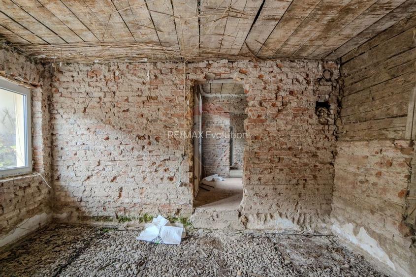 Casa individuala str. Pajistei de renovat | Comision 0% - 28