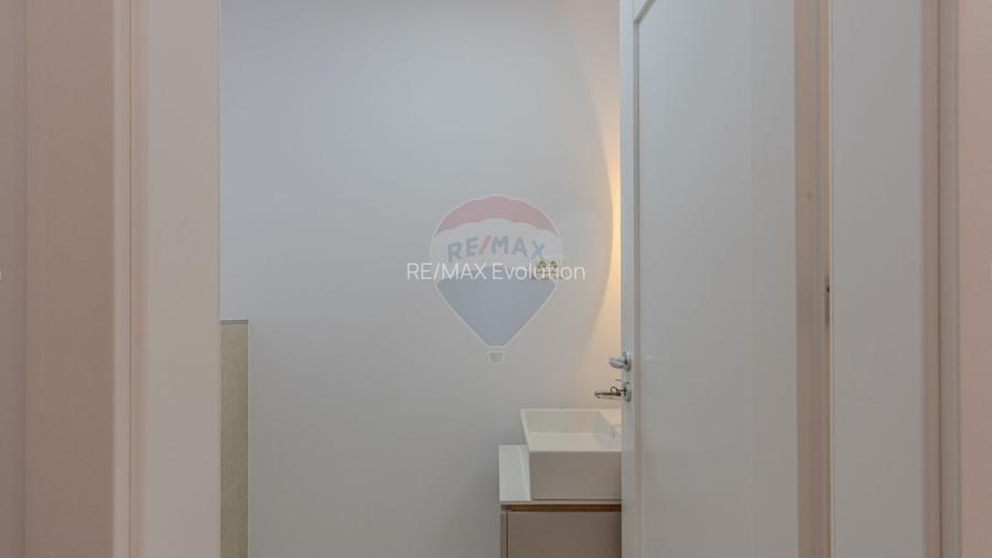 Clinica medicala-9 cabinete- URBAN PLAZA - bloc 15 parter! - 46