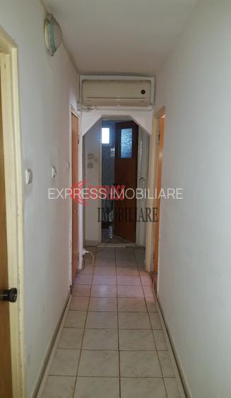 Dristor, Ramnicu Valcea, Benzinaria MOL, Lidl - 4