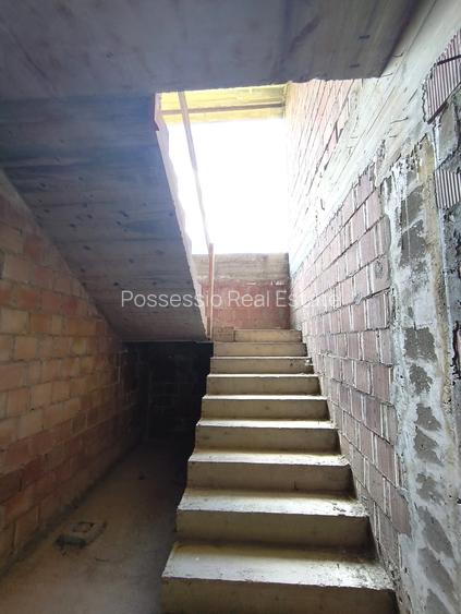 BREAZA – OCINA DE SUS – VILA EXCLUSIVISTA – 343 mp – 5000 mp TEREN – 195.000 EUR - 7
