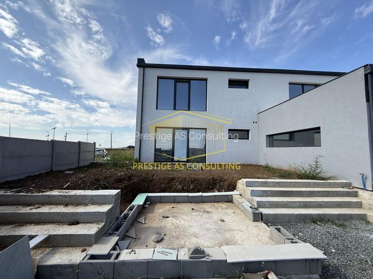 Vila moderna cu structura metalica, tehnologie NZEB si piscina | Giarmata - 17