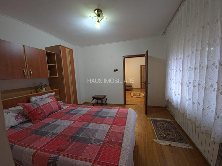 Casa la sol 4 camere zona Trocadero Dacia - 4