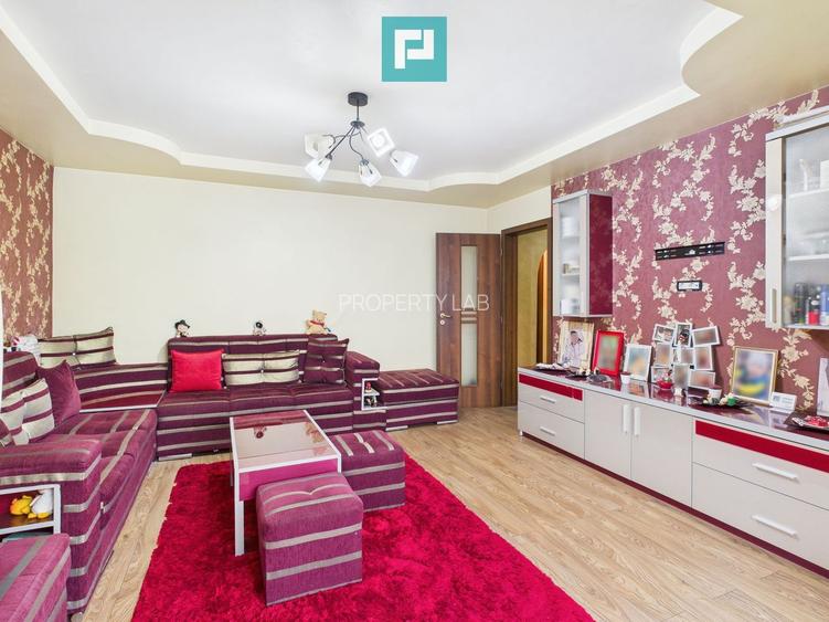 Apartament spațios cu 4 camere în Vlaicu - 3