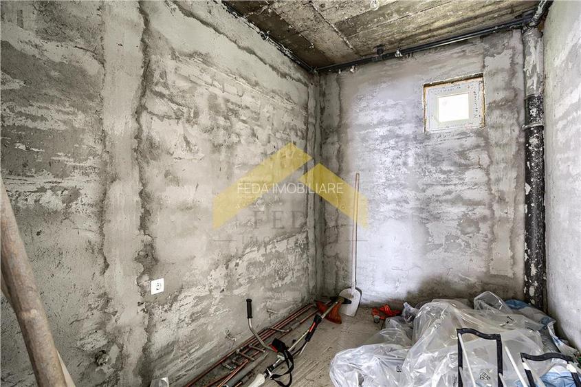 Casa noua de vanzare orasul Ineu - 38