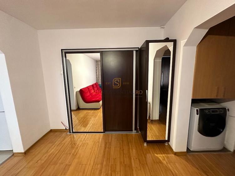 Apartament 3 camere , renovat recent, zona Sebastian-Rahova