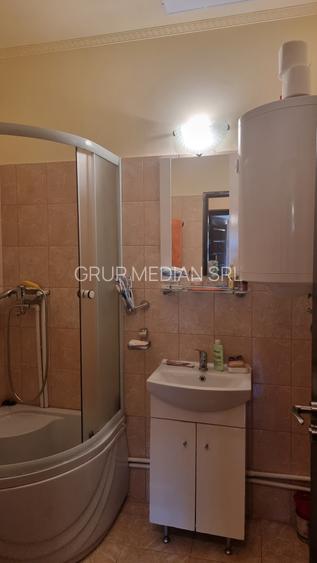 Casa si anexa de 20 mp in Babeni - 10