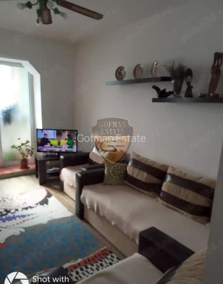 3 camere, Inel II , Bloc BCR Cora Bratianu , 2 bai, 2 balcoane, parcare, gaze AC - 4