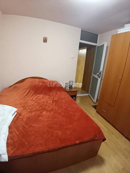 Apartament 2 camere decomandat – Km 5 - loc de parcare - 4