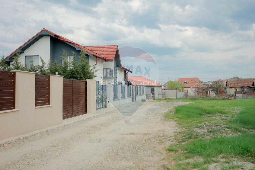 De vânzare casă semifinisată cu 3 camere, 455 mp teren, în Cihei - 22