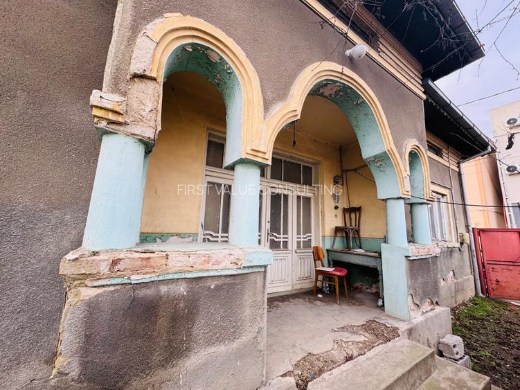 Casă individuală | 141 mp construiți | Teren 456 mp | Garaj | Construcție solidă - 6