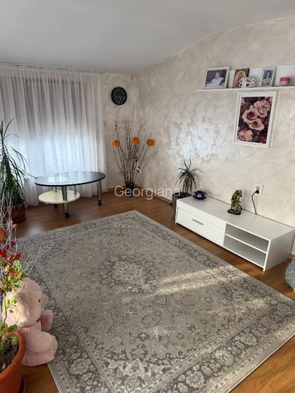 Casă de vânzare comuna Fundeni - 13