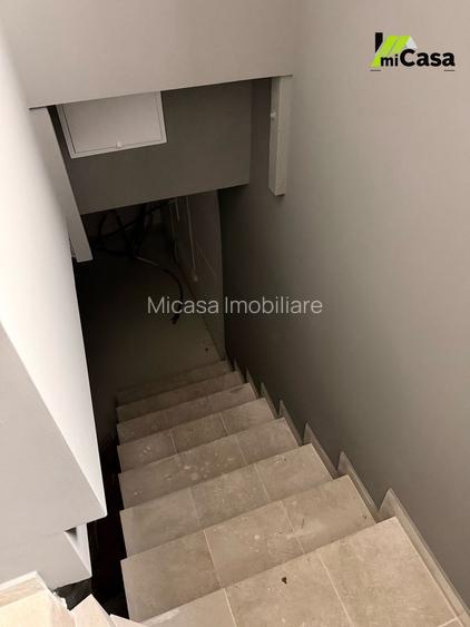 Casă cu 6 camere, în Șendreni - 34