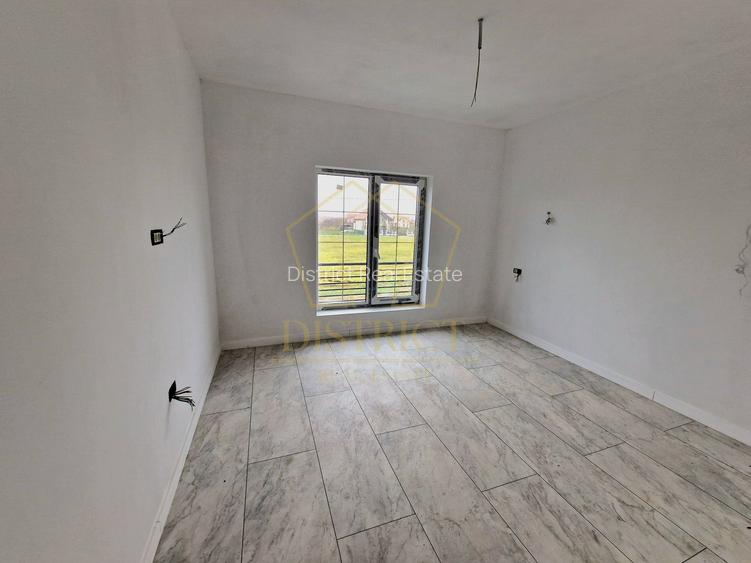 Duplex spatios cu 5 camere | Mosnita Noua - 4