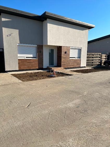 Vand casa 3 camere Balotesti - 3