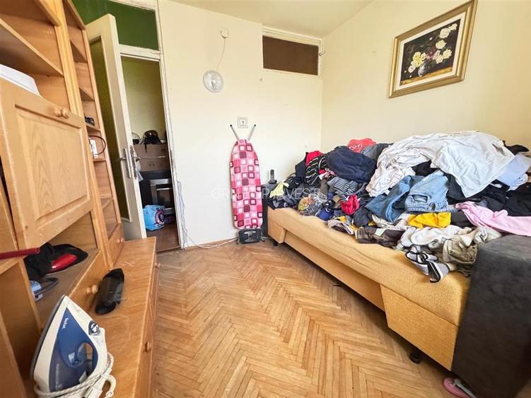 Apartament decomandat 3 camere 2 balcoane zona Ciresica - 17