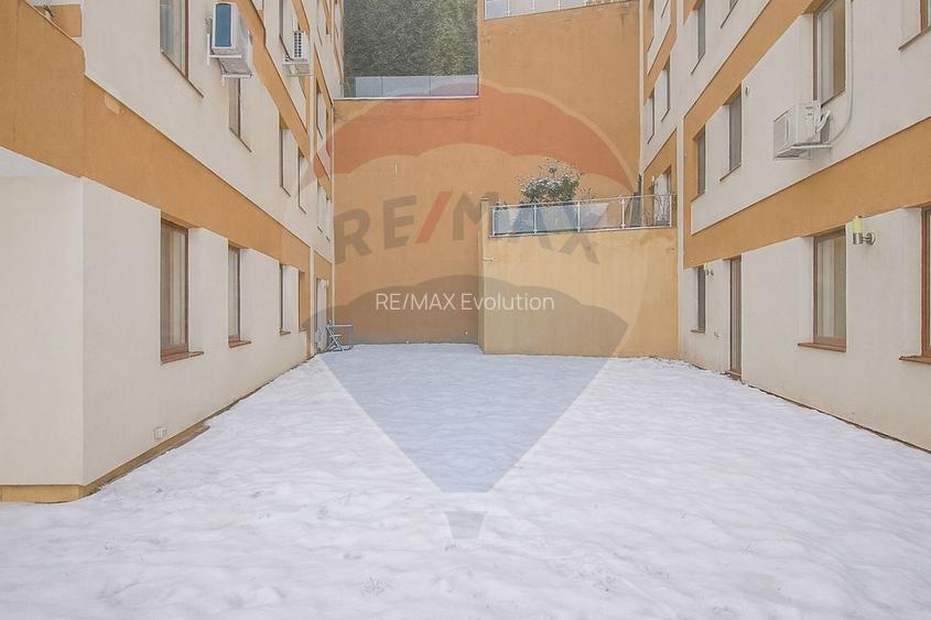 APARTAMENT CU GRADINA 288 MP | 4 CAMERE, 2 BUCATARII | DRUMUL POIENII - 12