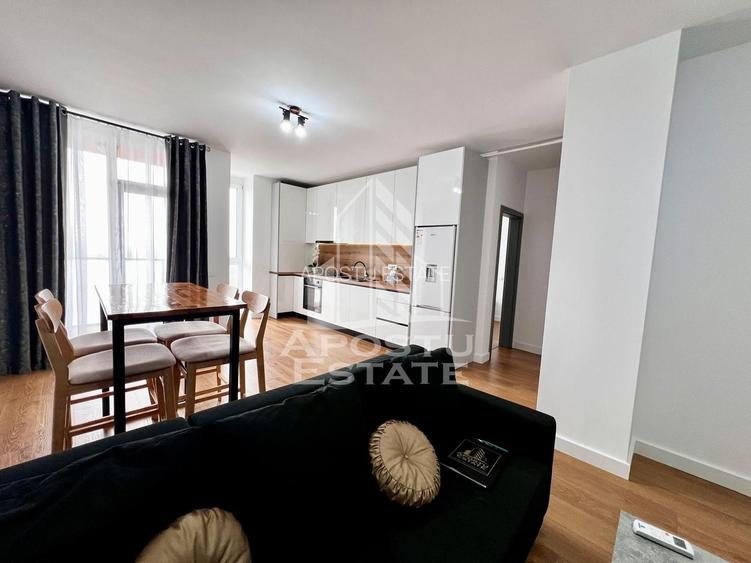 Apartament 2 camere, centrala proprie, loc de parcare, zona Torontal - 4