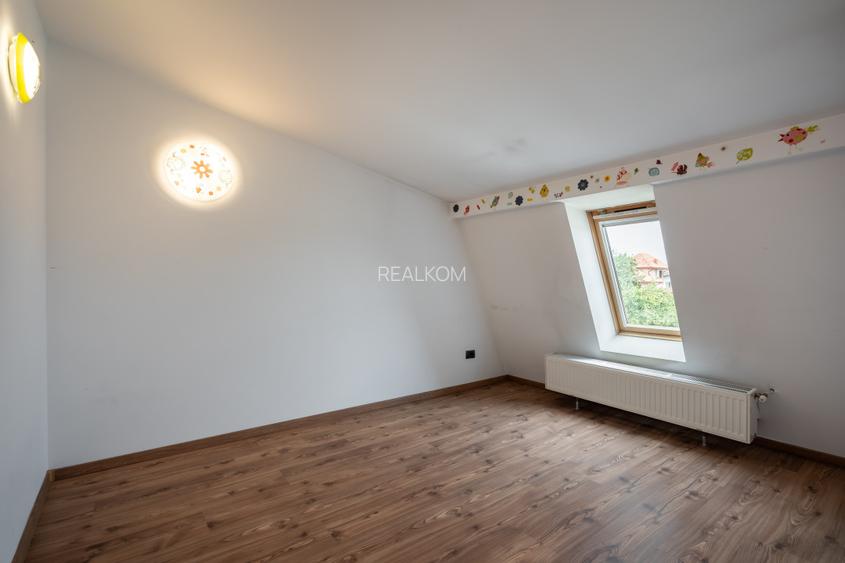 VANZARE VILA 12 CAMERE POPESTI LEORDENI – DRUMUL FERMEI – COMISION 0% - 33