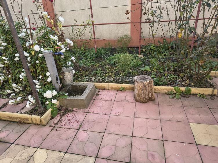 UNIVERSITATE CASA DE CARAMIDA CU 2 CAMERE 176 MP PRET 220000 EURO - 2