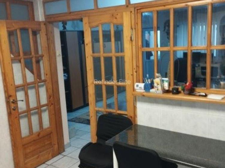 Imobil doua corpuri P+2+pod si P+1 | zona Splaiul Unirii | - 30